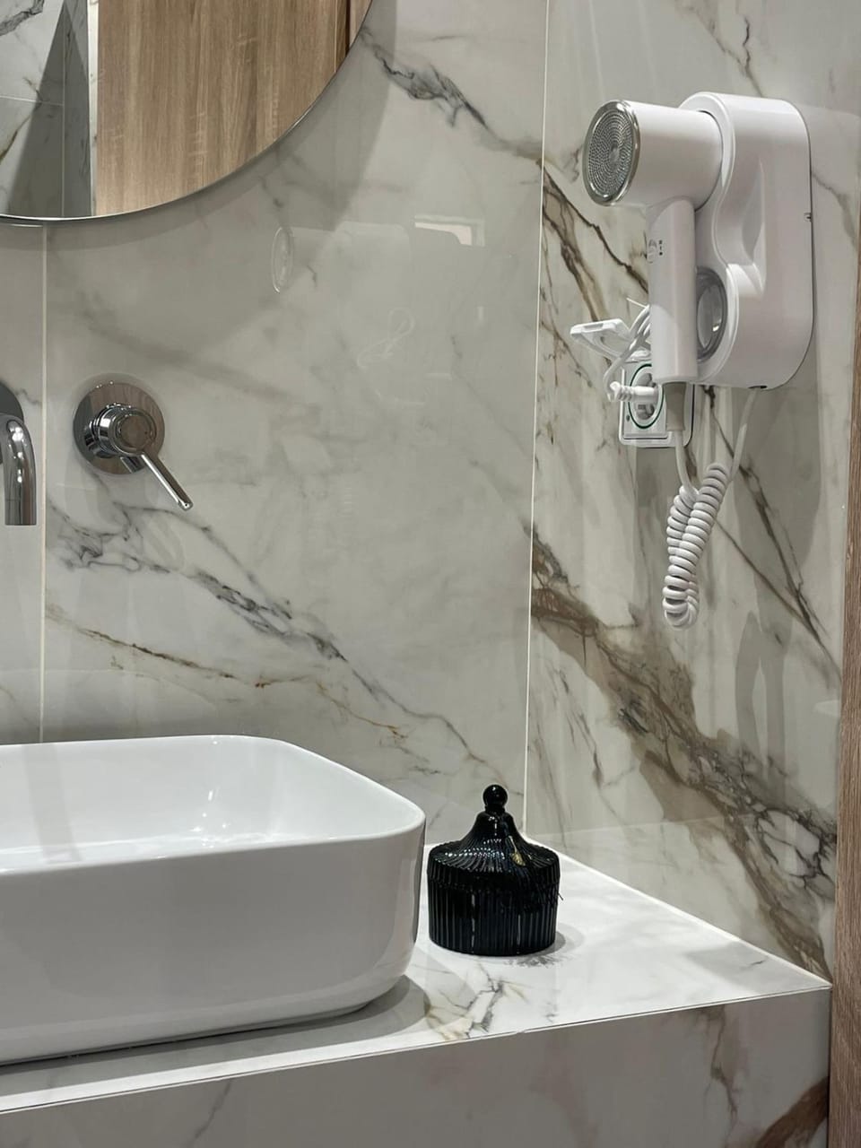 Fira centerline Prestige suites Hotel in Thera