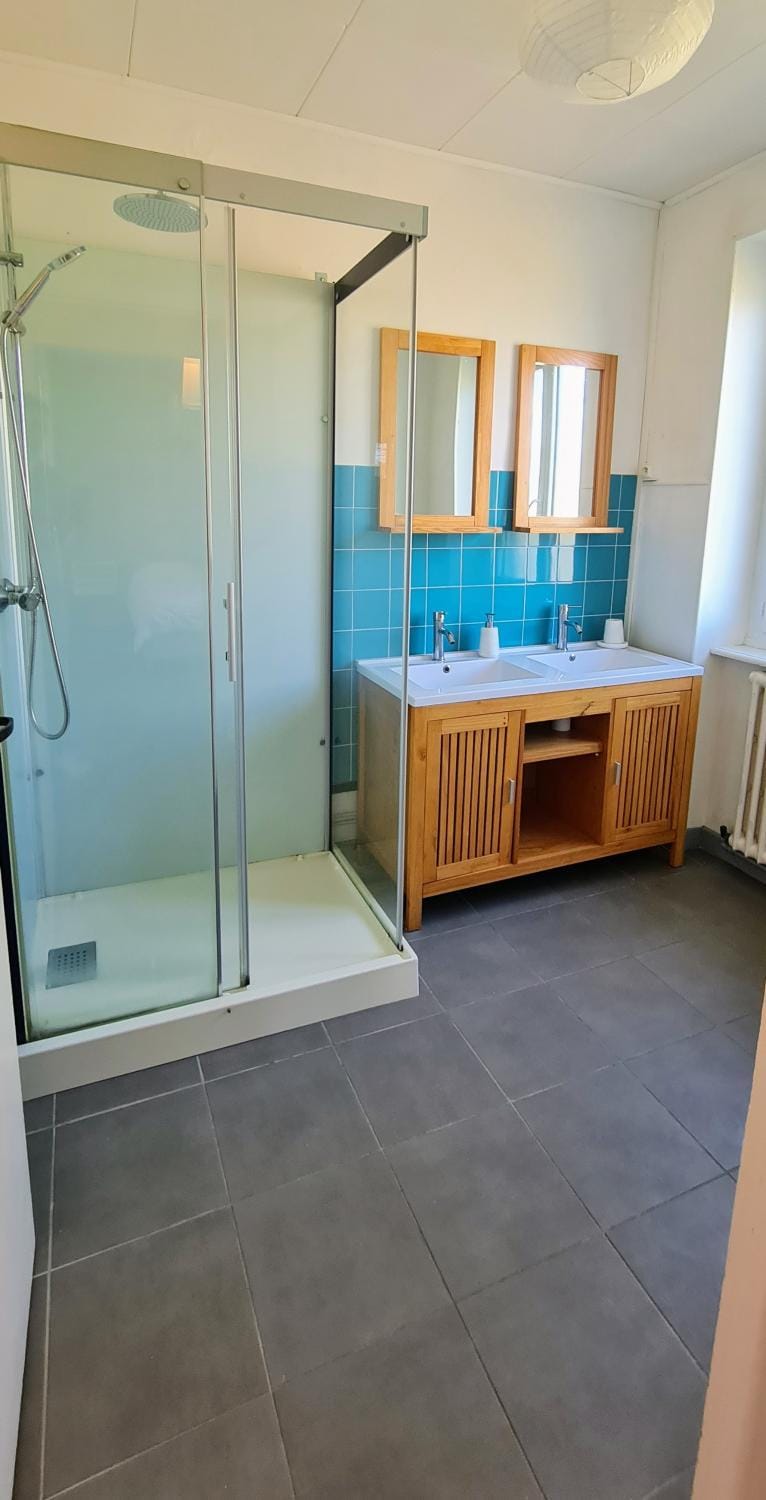 Shower, Bathroom