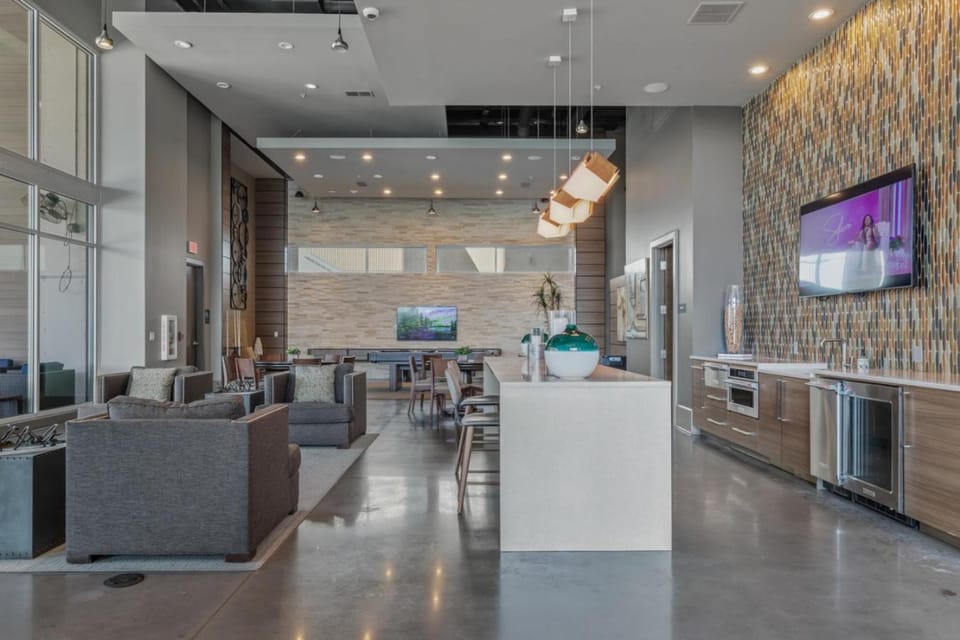 LUXE 1BR Amazing Downtown view 1 King Bed Apartment in Atlanta