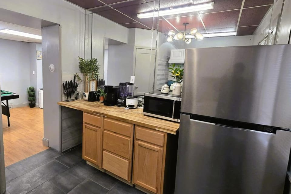 WarmNest Retreat House in Buffalo