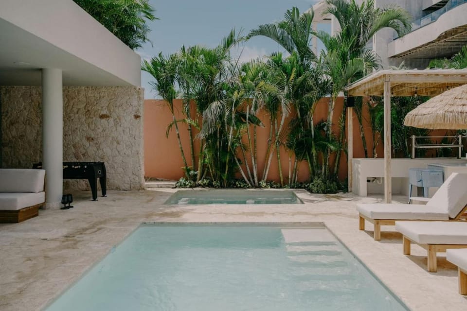 Patio, Natural landscape, Pool view, Swimming pool, Swimming pool, sunbed