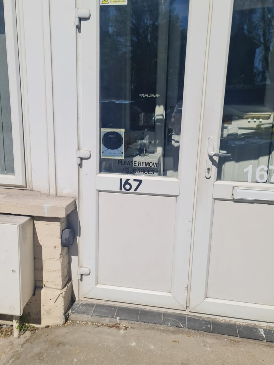 Facade/entrance