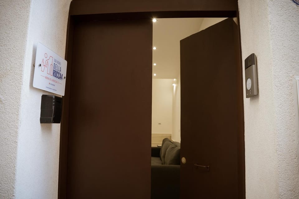 dellarocca4 House in Cefalu