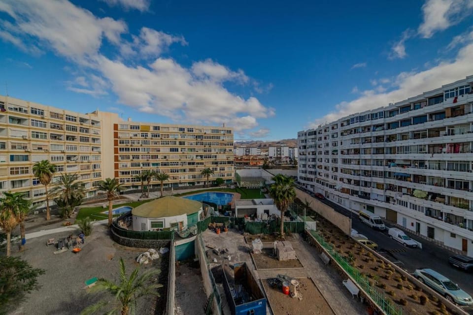 La Jaula Dorada Apartment with Pool and Terrace Apartment in Maspalomas