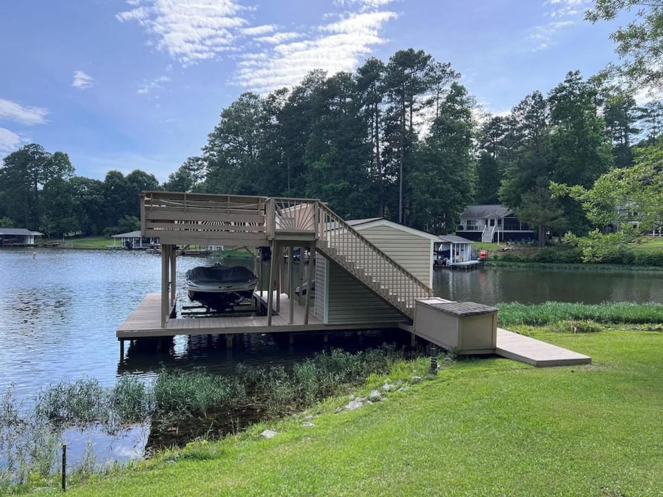 Balcony/Terrace, Public Bath