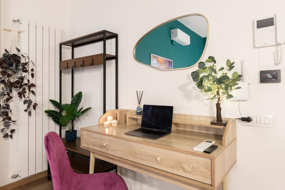 Seating area, wardrobe