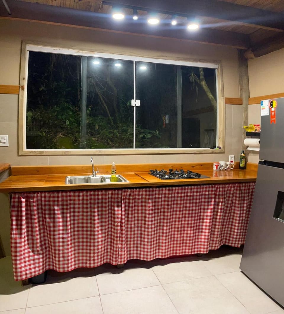 Chalé Shangri-la Campground/ 
RV Resort in State of Rio de Janeiro