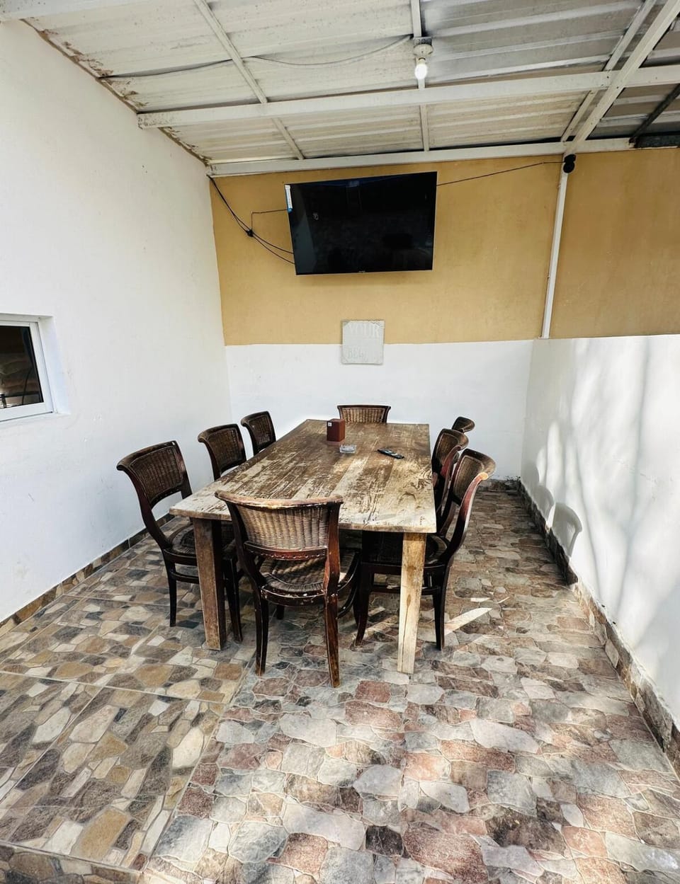 Modern downtown apartment with Jacuzzi, gym, and parking Apartment in Las Terrenas