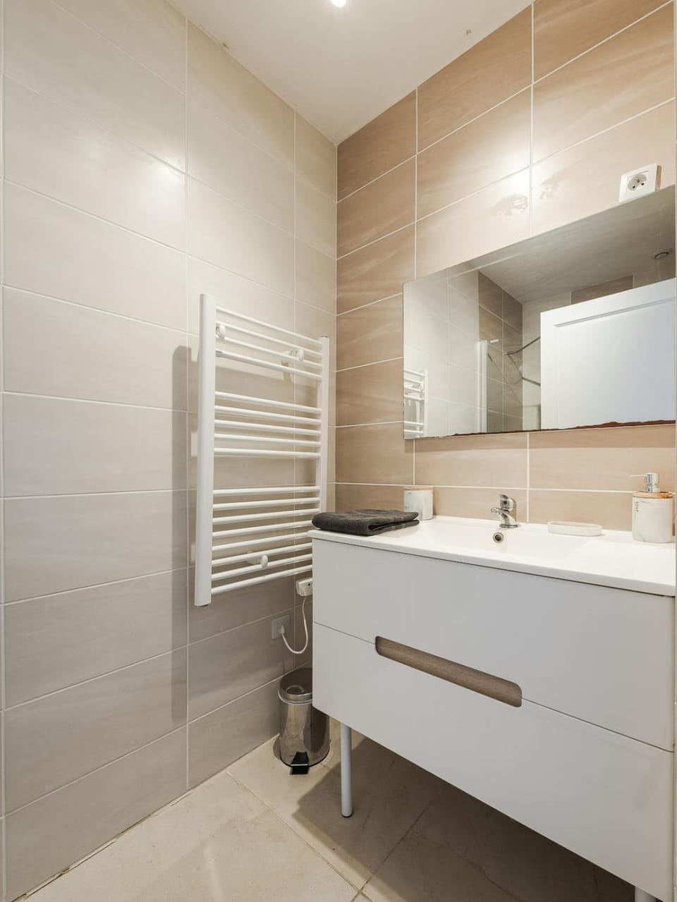 La porte de Moret Apartment in Île-de-France