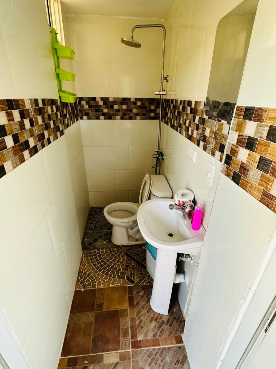 Spacious downtown apartment with gym, Jacuzzi, and parking Apartment in Las Terrenas