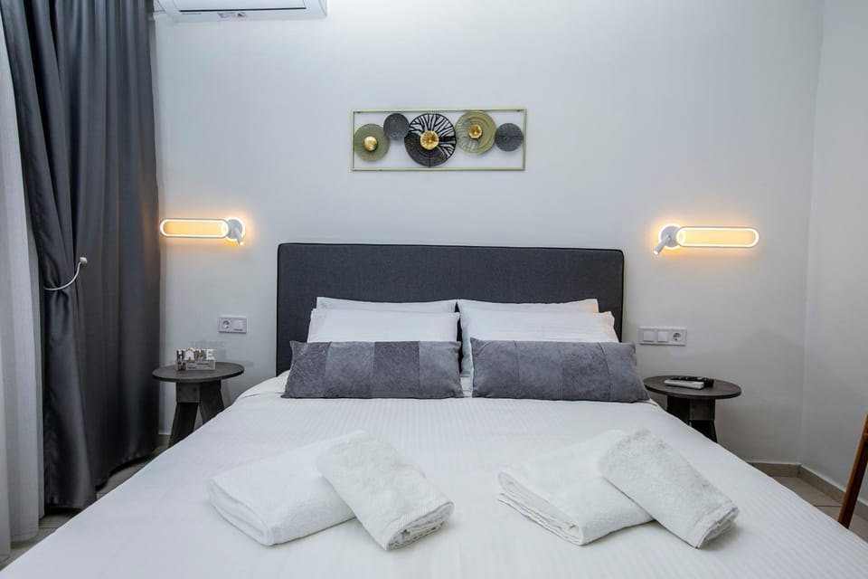 Azure Cove Apartment in Kavala