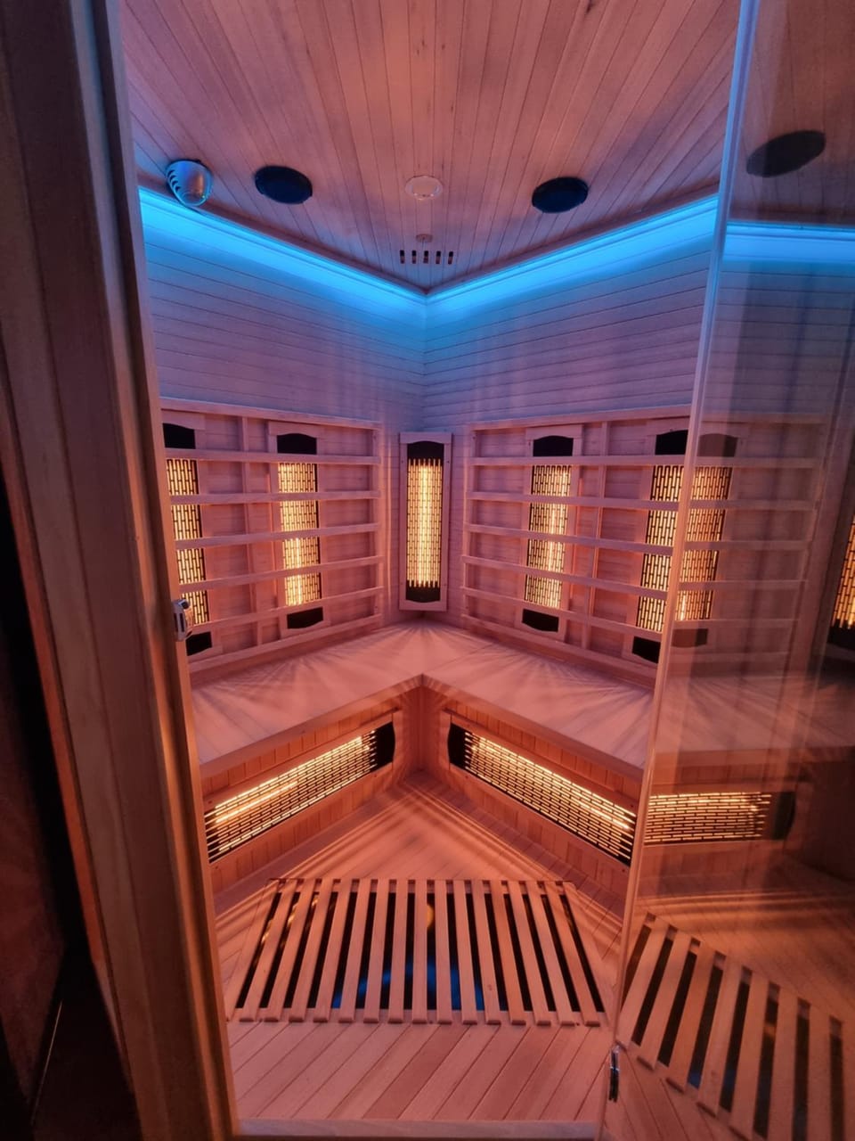 Zugspitze 112 Garmisch City inkl Privat-SAUNA - Infrarot Apartment in Garmisch-Partenkirchen