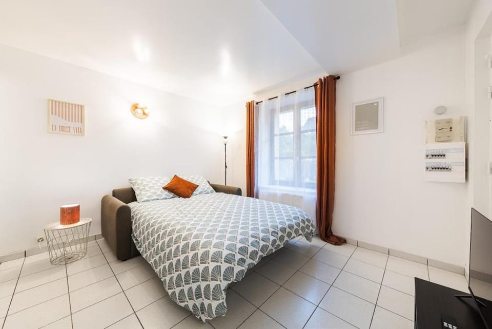 Le Carnot Garden Apartment in Île-de-France
