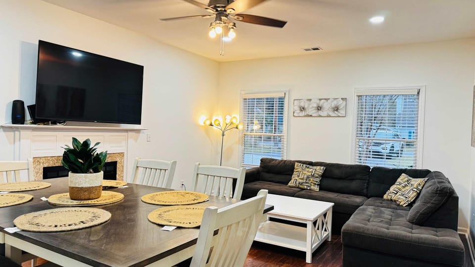 NMB great 5 bdr house House in North Myrtle Beach