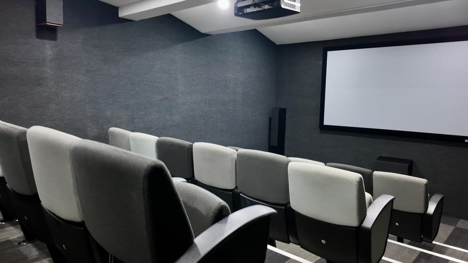 Seating area, Meeting/conference room