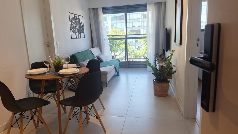 Living room, Dinner