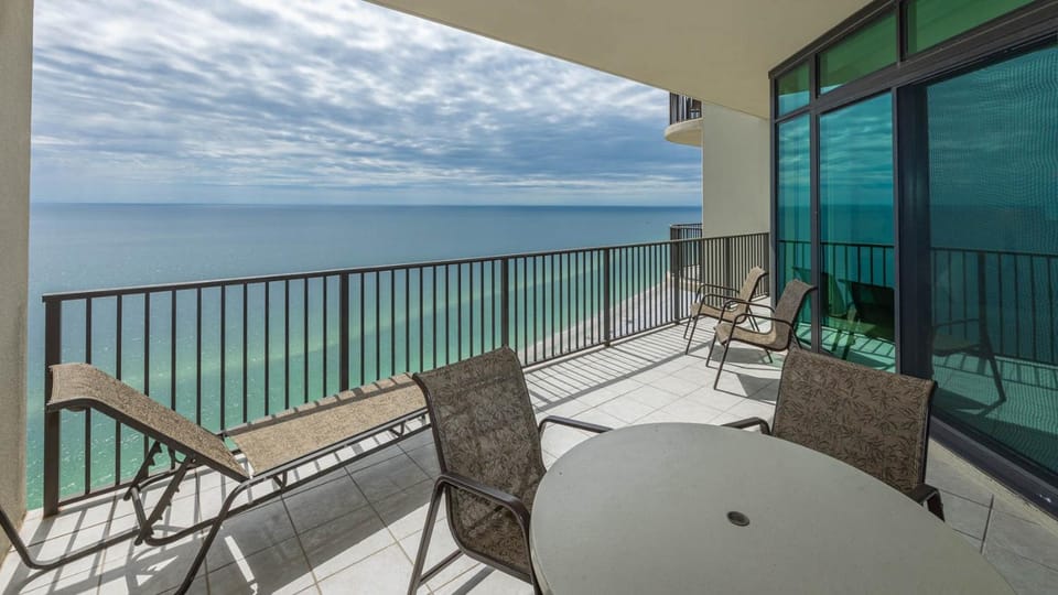Phoenix West 2408 Apartment in Orange Beach