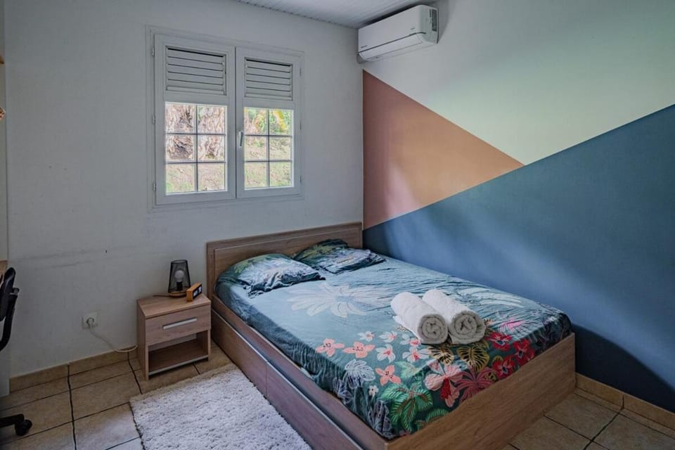 Charmant et spacieux haut de villa avec piscine Apartment in Fort-de-France