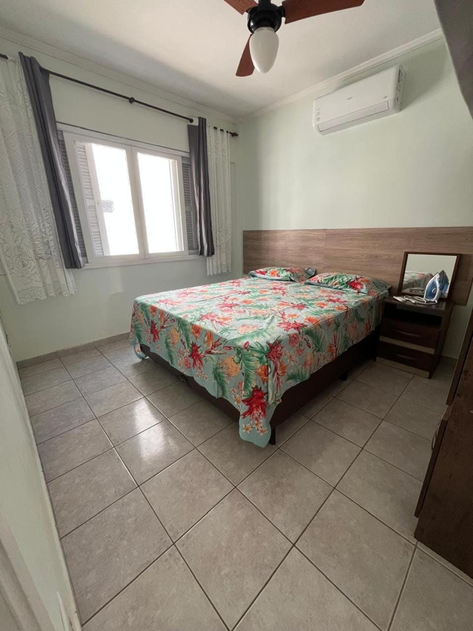 Apê Gonzaga Apartment in Santos