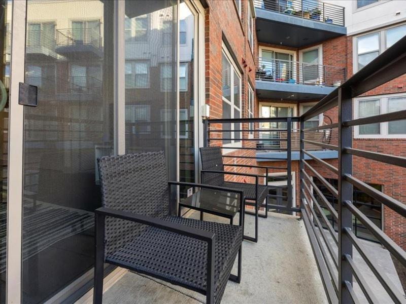 Luxe 1BR Stay with Pool, Gym & EV Charger Apartment in Frisco