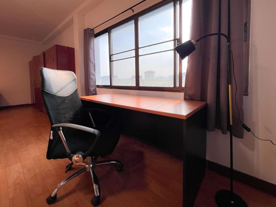 Santitham Work Studio Near Nimman Area Apartment in Chiang Mai