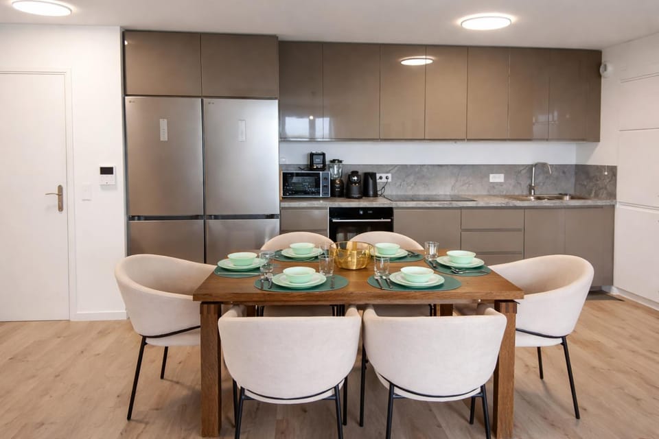Duplex in Paris, Villepinte Expo, CDG Airport Apartment in Drancy