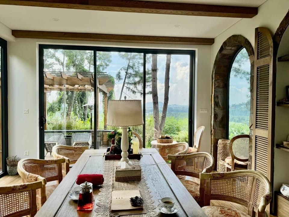 Cao Vintage Villa - đỉnh núi sân golf Tam Đảo Apartment in Vietnam