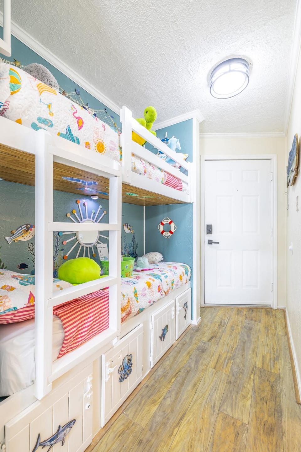 Beachfront and Panaromic Ocean View Family Retreat on Seawall - Casa Del Mar 257 Apartment hotel in Galveston Island