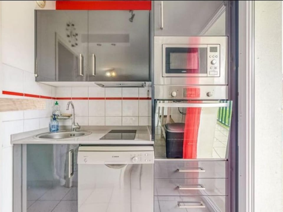 Appartement cosy avec terrasse - 4 pers. - FR-1-4-711 Apartment in Ciboure