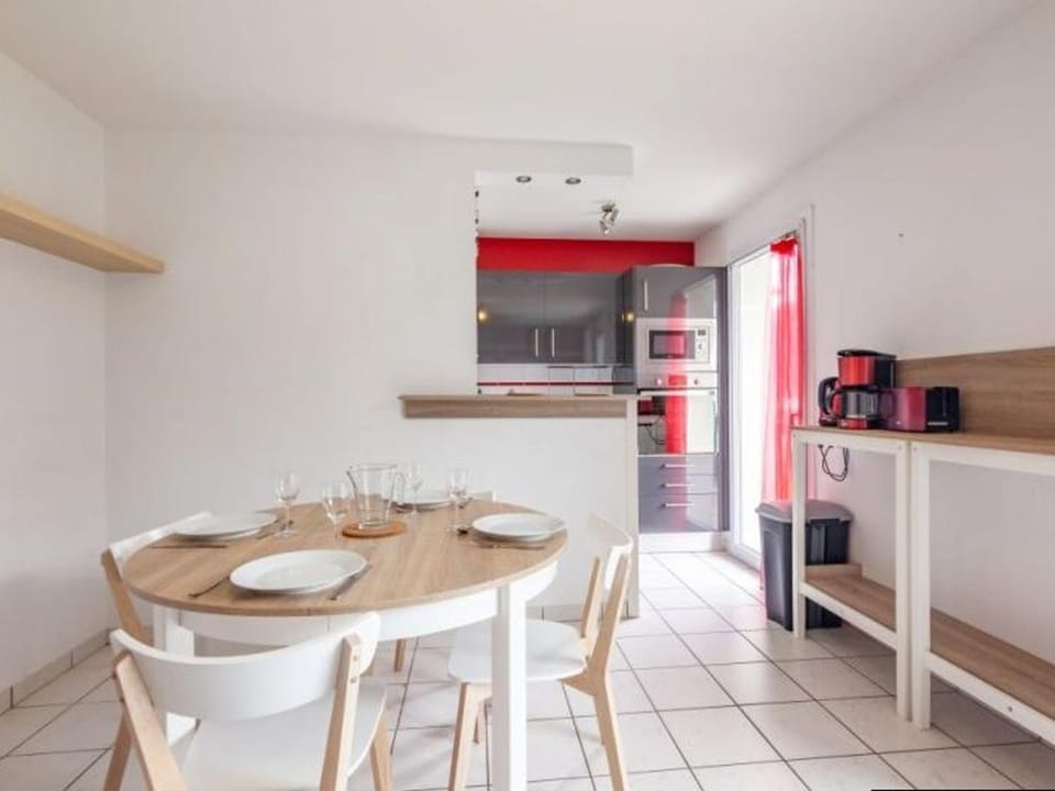 Appartement cosy avec terrasse - 4 pers. - FR-1-4-711 Apartment in Ciboure
