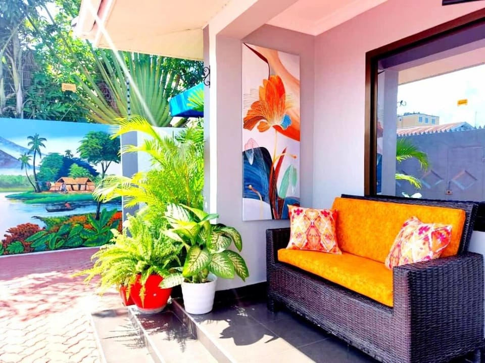 Elegant City Escape Near Shopping and Transport at Arikays Homes Apartment in City of Dar es Salaam