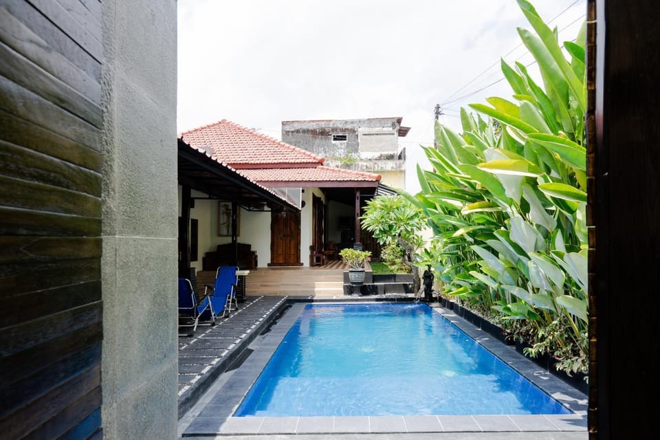 Property building, Swimming pool