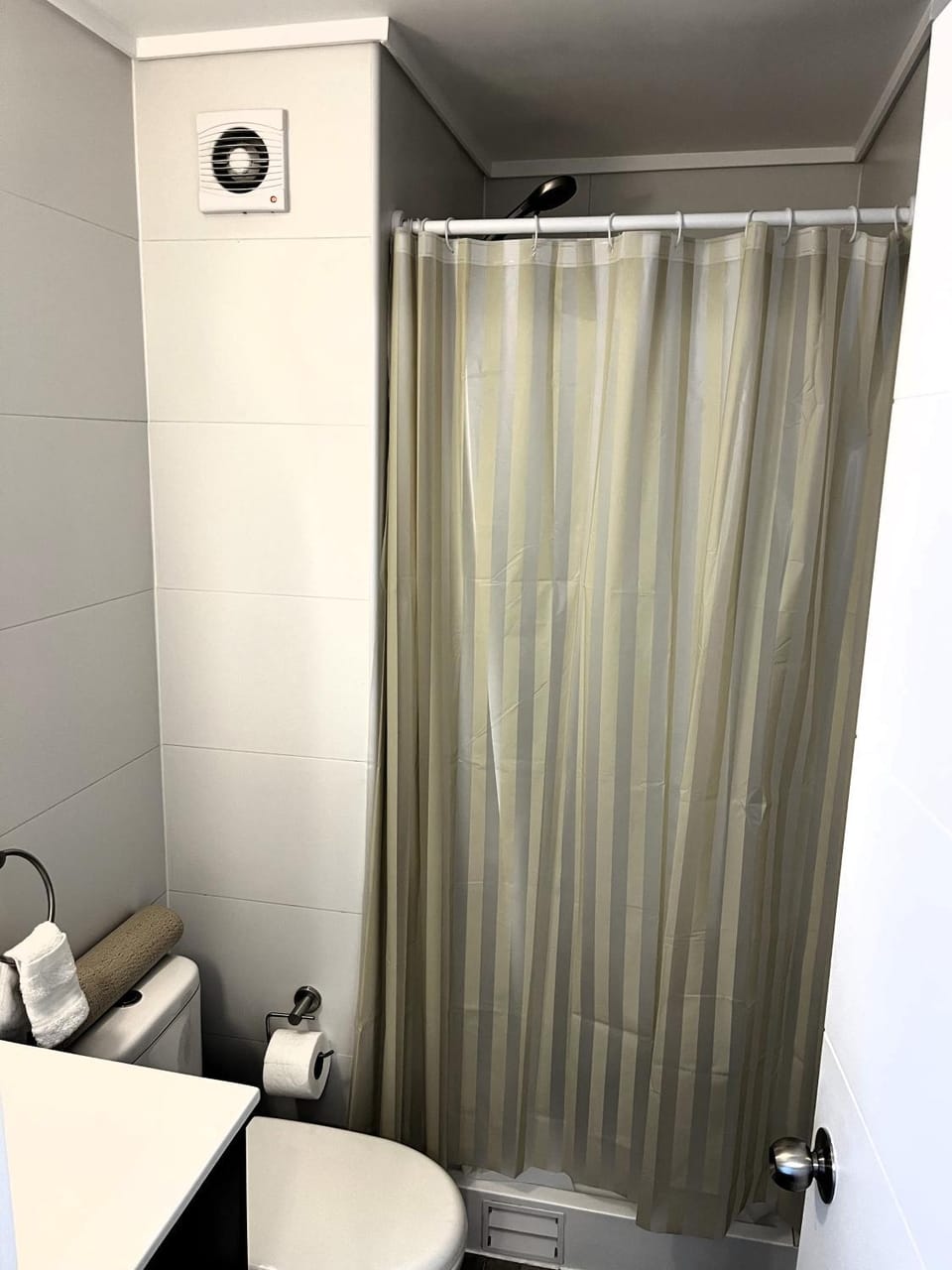 Depto para 2 muy cerca del Movistar Arena Parque O'Higgins Metro D202 Apartment in Santiago
