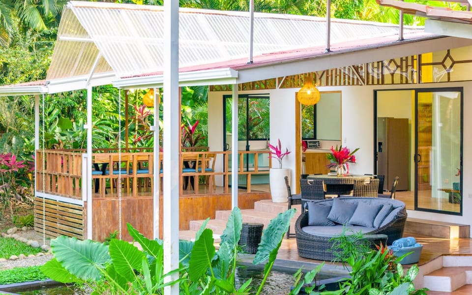 Balcony/Terrace, Seating area, Dining area