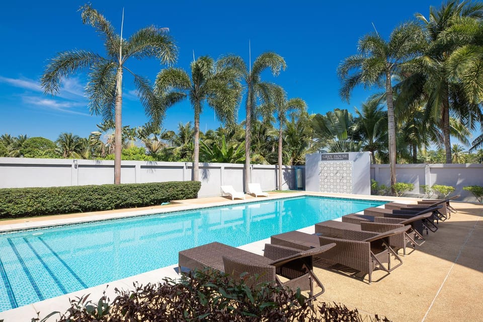 Day, Balcony/Terrace, Garden view, Pool view, Swimming pool, sunbed