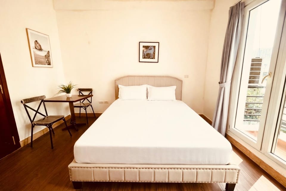 Little Hanoi Green Balcony Studio Apartment in Hanoi