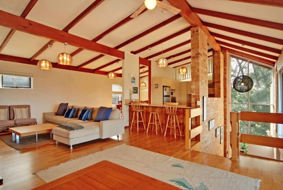 Sea-View Lodge by Book Jervis Bay - Beautiful Views OF Vincentia House in Vincentia
