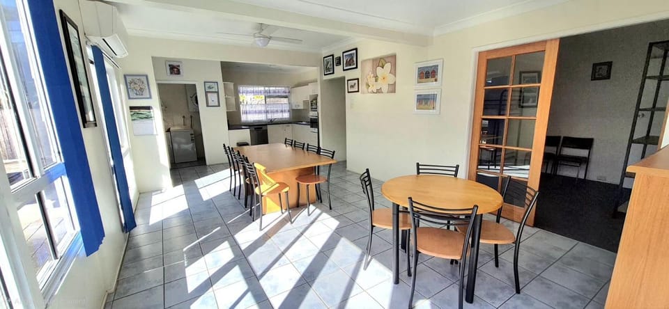 In The Heart Of Husky by Book Jervis Bay. Linen is not included House in Huskisson