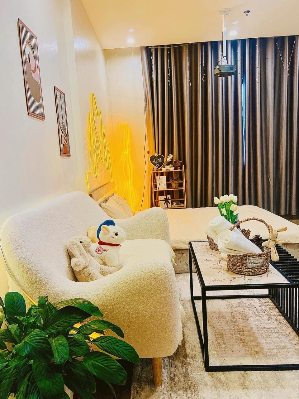 Homestay - Vinsmart City Love hotel in Laos