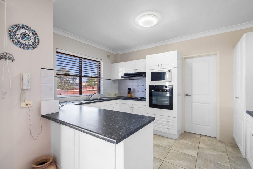 9 23-25 Lake Street Apartment in Forster