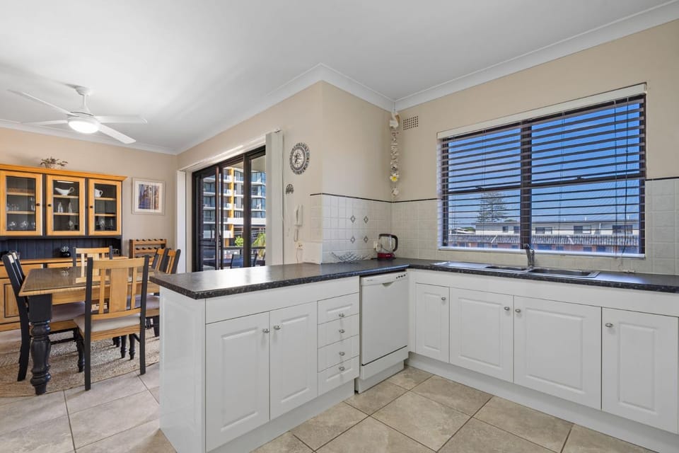 9 23-25 Lake Street Apartment in Forster
