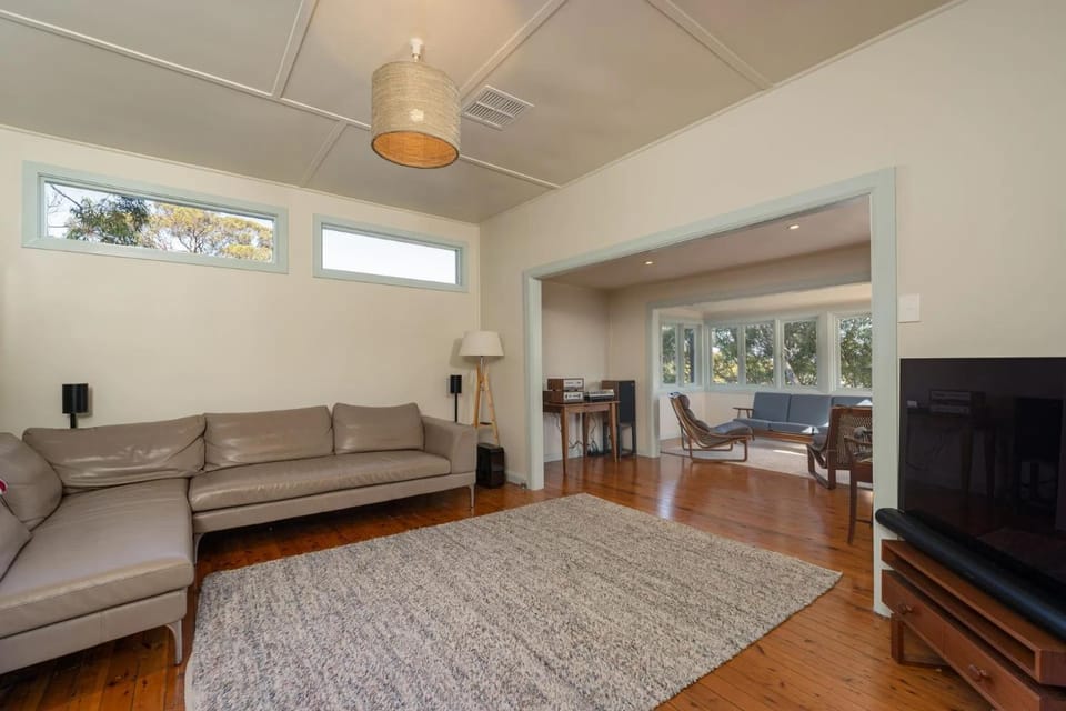 The Treehouse Palm Beach House in Pittwater Council