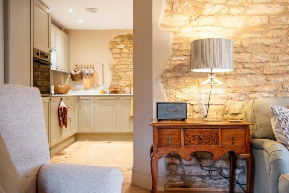 Beechwood Cottage | Banham Cottages House in Bourton-on-the-Water