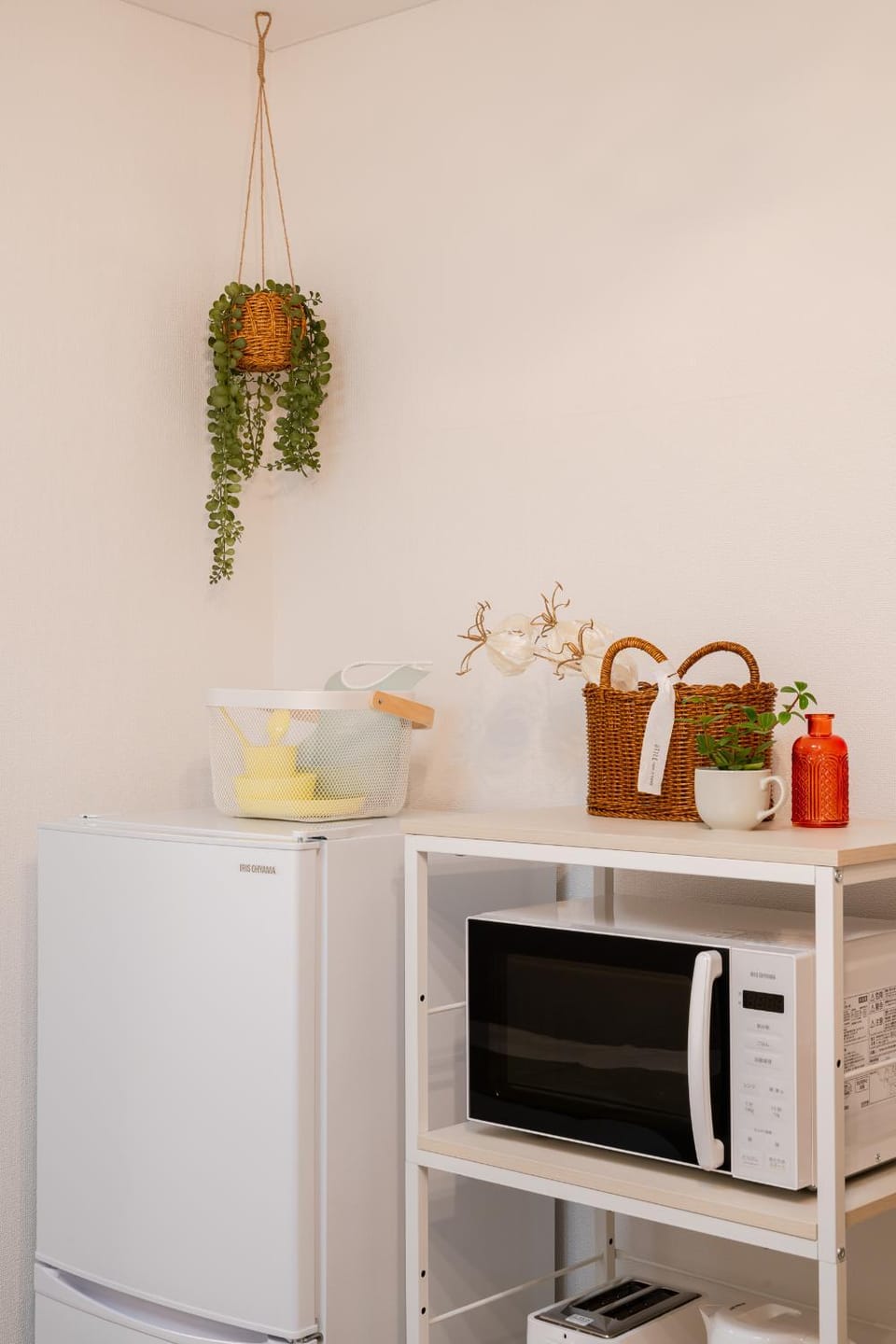 Kitchen or kitchenette, toaster