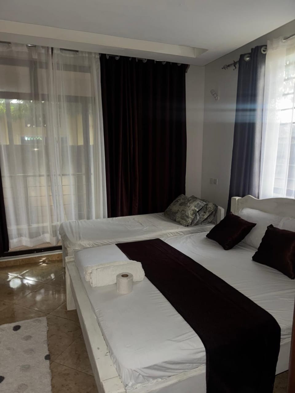 2 Bedroom Dianakikishomes Dianibeachkenya Bed and Breakfast in Diani Beach