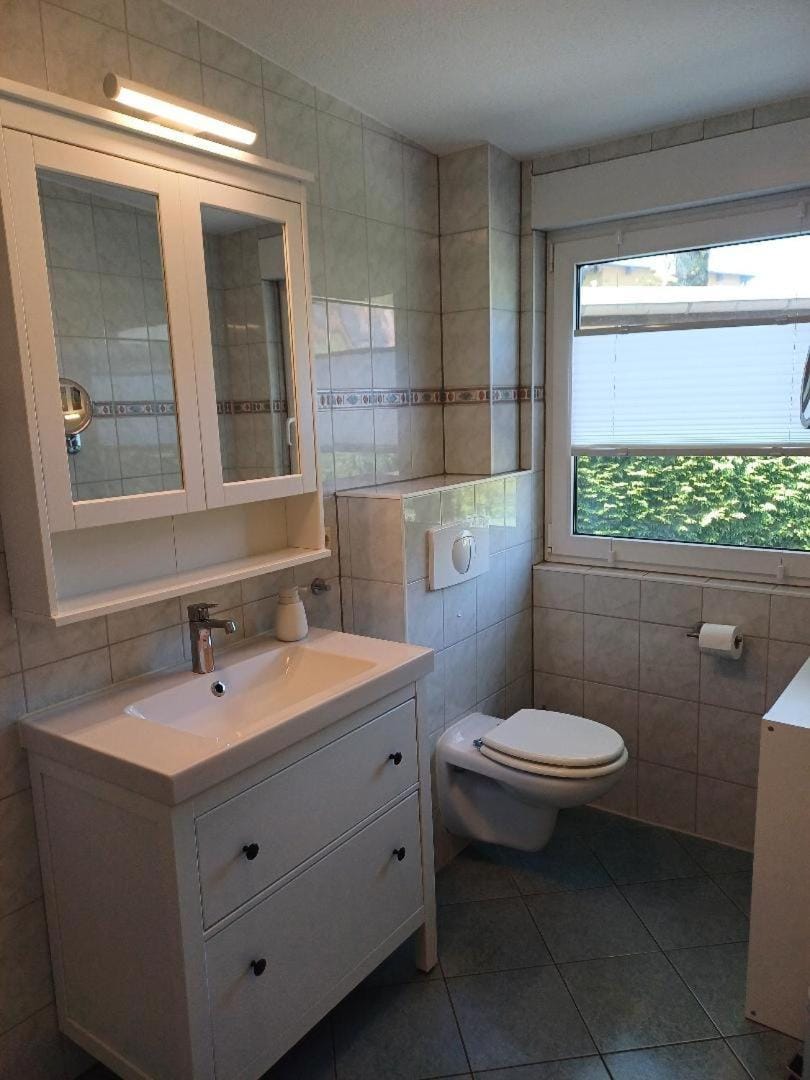 Toilet, Bathroom