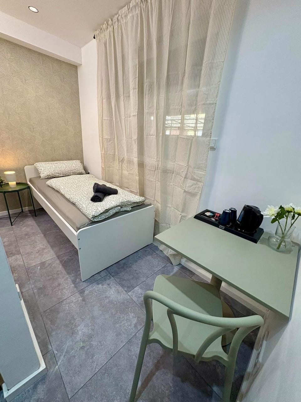 Dining area, Bedroom