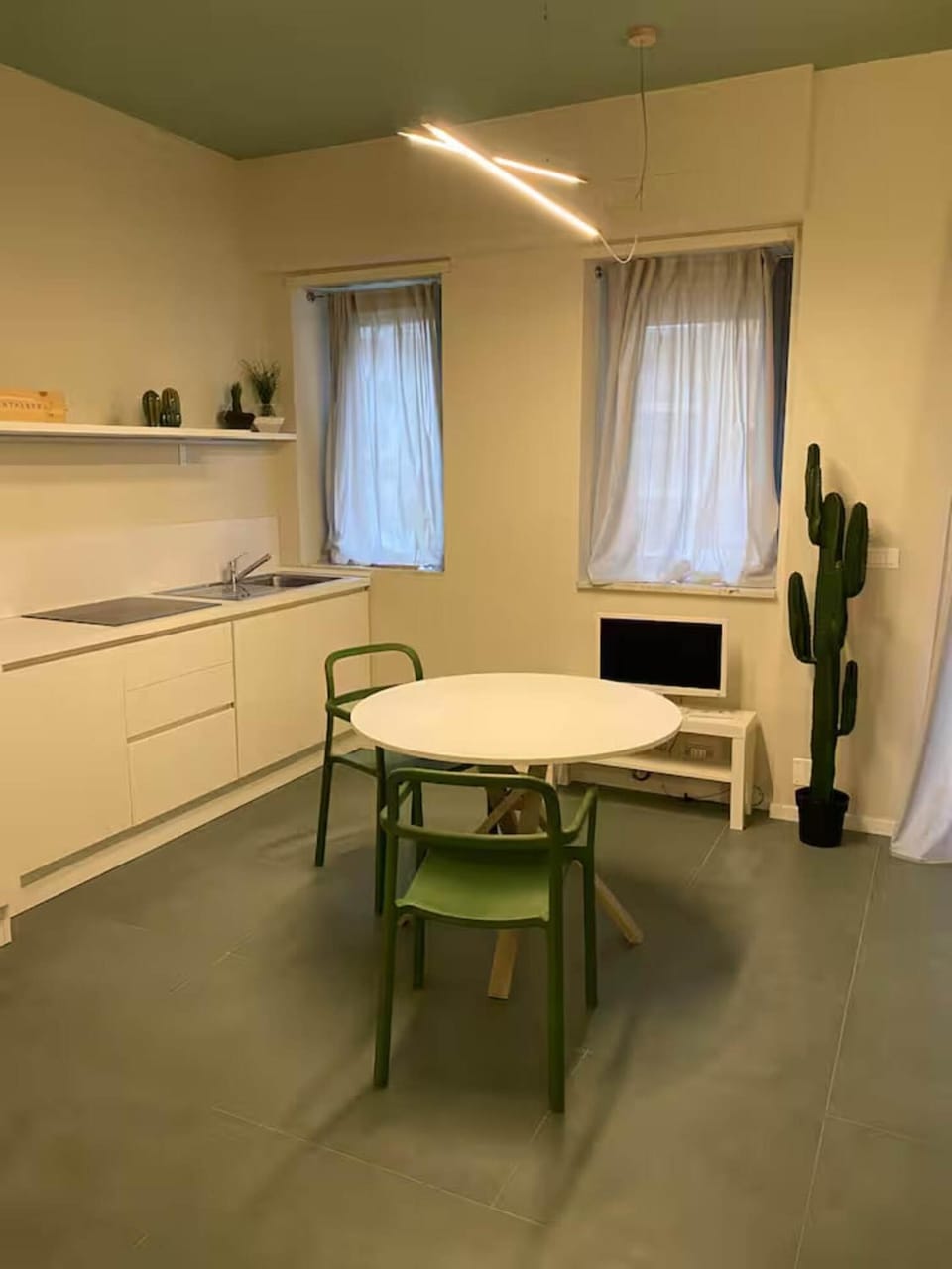 Apartment Near Public Transport Apartment in Surry Hills