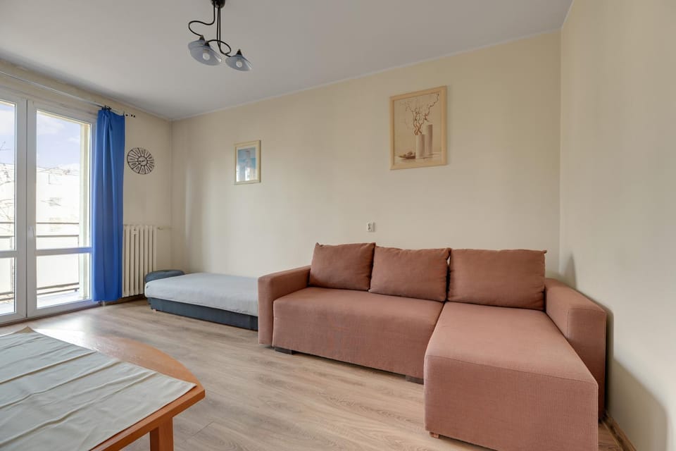 Bed, Living room, Seating area
