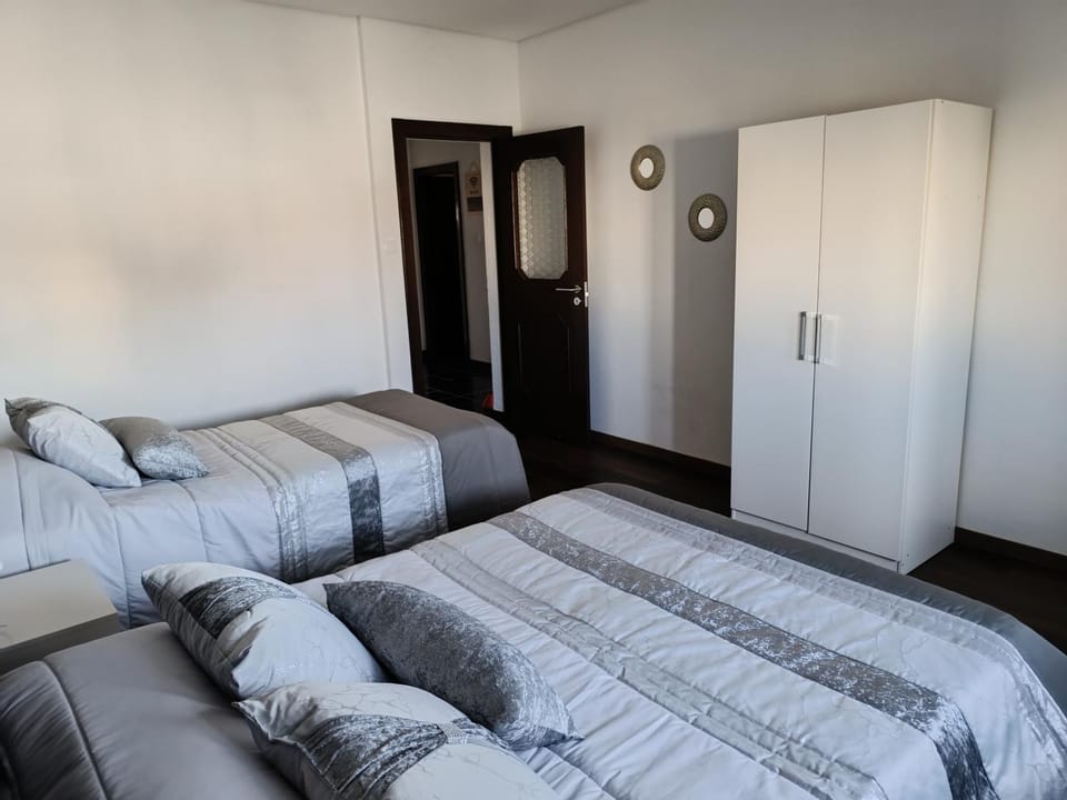 Bed, Bedroom, wardrobe